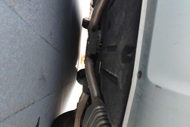 Used Hongqi HS7 2021 2.0T DCT Two-Wheel Drive Smart Connect Flagship Edition Chassis Rear