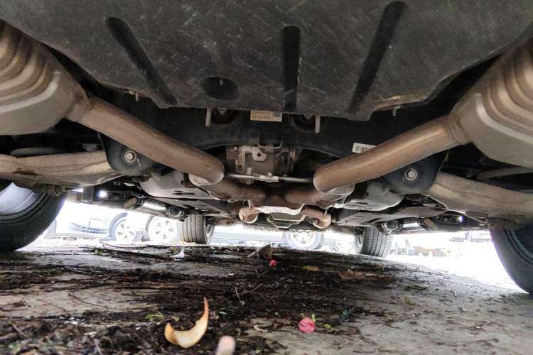Used Hongqi HS7 2021 3.0T Automatic All-Wheel Drive Smart Connect Flagship Edition Chassis Rear