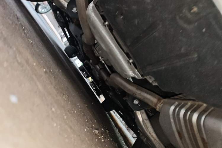 Used Hongqi HS7 2021 3.0T Automatic All-Wheel Drive Smart Connect Flagship Edition Chassis Rear