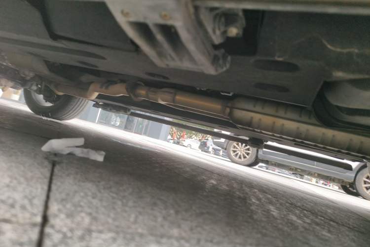 Used Hongqi HS7 2021 2.0T DCT Two-Wheel Drive Smart Connect Flagship Edition Chassis Rear Left