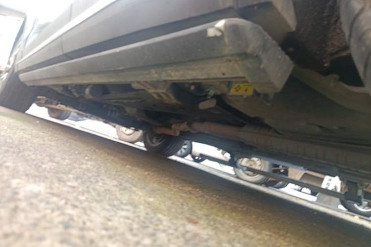 Used Hongqi HS7 2021 2.0T DCT Two-Wheel Drive Smart Connect Flagship Edition Chassis Rear Left