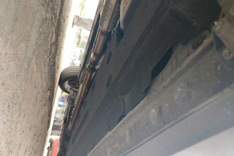 Used Hongqi HS7 2021 2.0T DCT Two-Wheel Drive Smart Connect Flagship Edition Chassis Rear Right