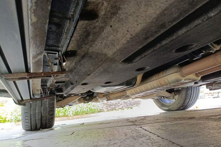 Used Hongqi HS7 2021 2.0T DCT Two-Wheel Drive Smart Connect Flagship Edition Chassis Rear Right