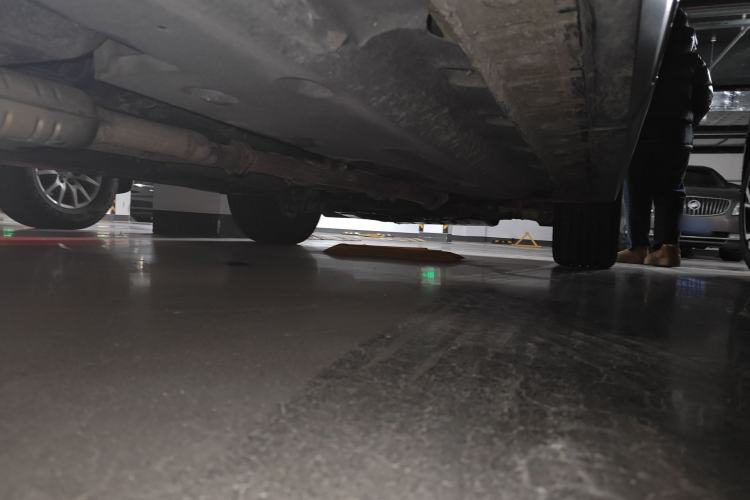 Used Hongqi HS7 2021 2.0T DCT Two-Wheel Drive Smart Connect Flagship Edition Chassis Rear Right