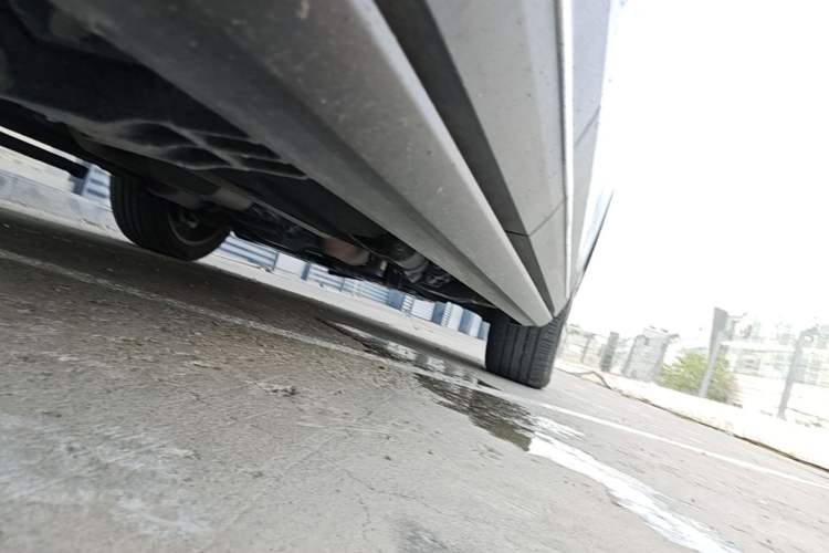 Used Hongqi HS7 2021 3.0T Automatic All-Wheel Drive Smart Connect Flagship Edition Chassis Rear Right