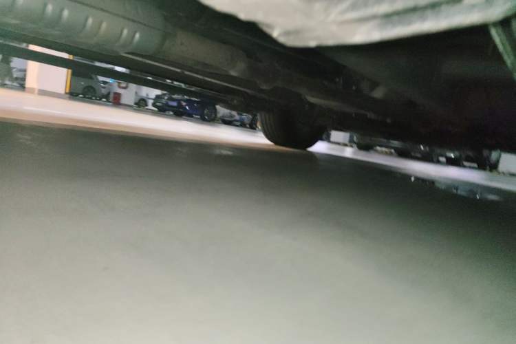 Used Hongqi HS7 2021 2.0T DCT Two-Wheel Drive Smart Connect Flagship Edition Chassis Rear Right