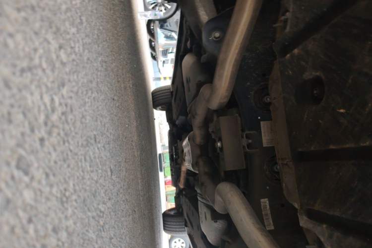 Used Hongqi HS7 2021 2.0T DCT Two-Wheel Drive Smart Connect Flagship Edition Chassis Rear