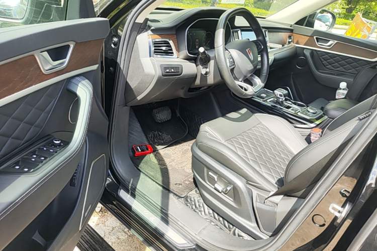 Used Hongqi HS7 2021 3.0T Automatic All-Wheel Drive Smart Connect Flagship Edition Driver Seat