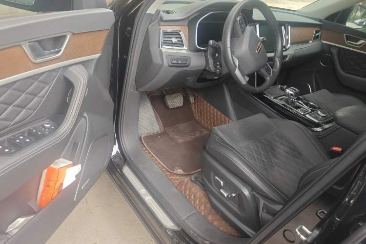 Used Hongqi HS7 2021 2.0T DCT Two-Wheel Drive Smart Connect Flagship Edition Driver Seat