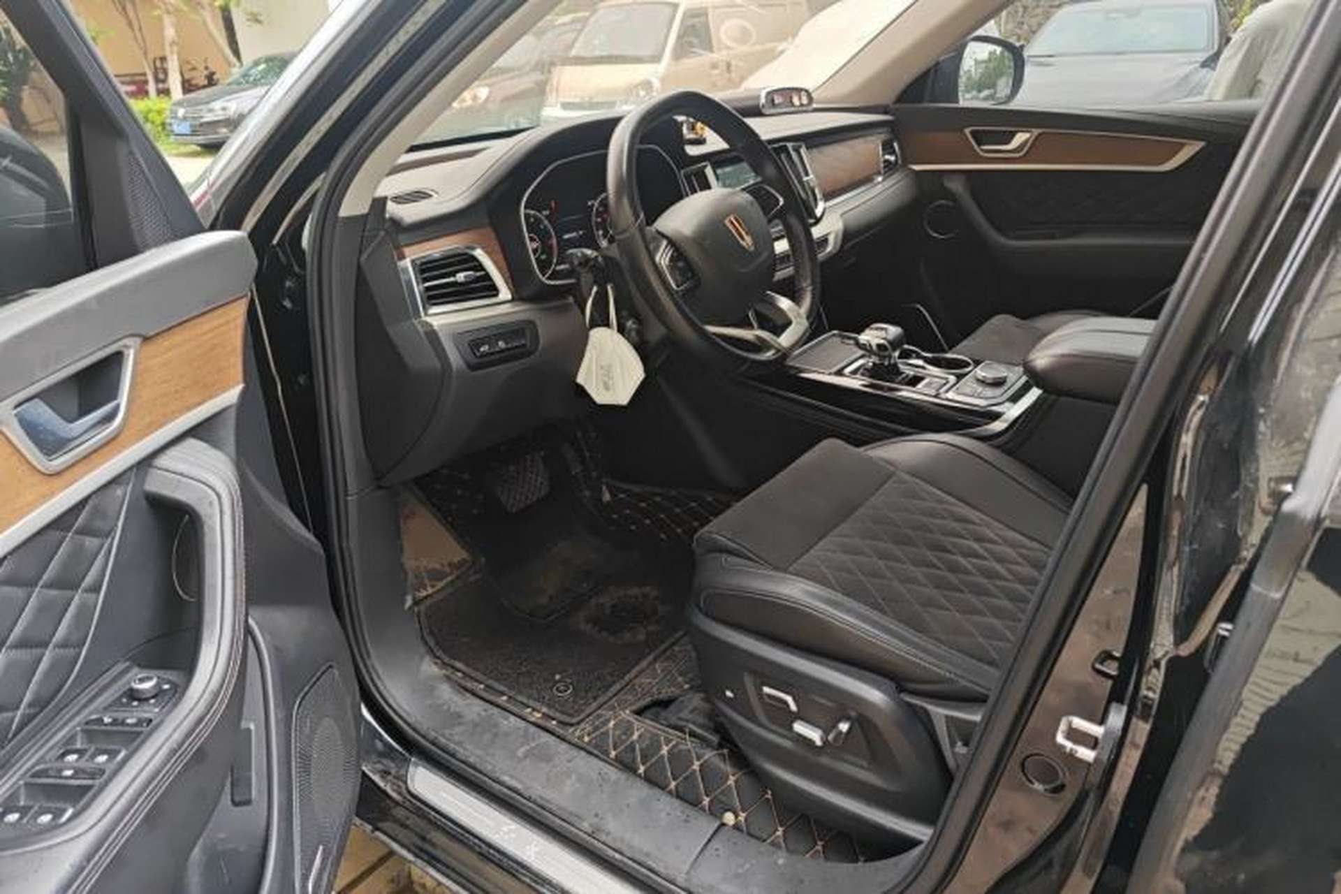 Used Hongqi HS7 2021 2.0T DCT Two-Wheel Drive Smart Connect Flagship Edition Driver Seat