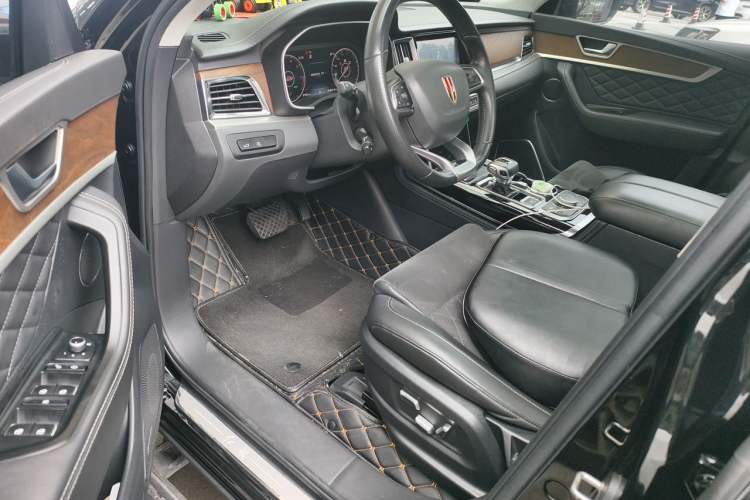 Used Hongqi HS7 2021 2.0T DCT Two-Wheel Drive Smart Connect Flagship Edition Driver Seat