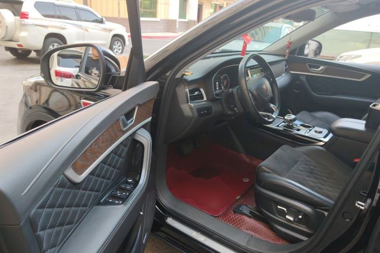 Used Hongqi HS7 2021 2.0T DCT Two-Wheel Drive Smart Connect Flagship Edition Driver Seat