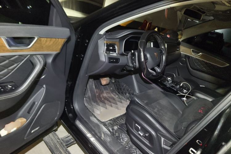 Used Hongqi HS7 2021 2.0T DCT Two-Wheel Drive Smart Connect Flagship Edition Driver Seat