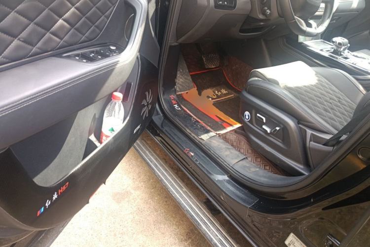 Used Hongqi HS7 2021 2.0T DCT Two-Wheel Drive Smart Connect Flagship Edition Driver Seat