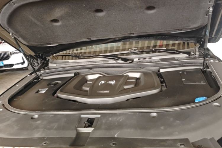 Used Hongqi HS7 2021 2.0T DCT Two-Wheel Drive Smart Connect Flagship Edition Engine Bay