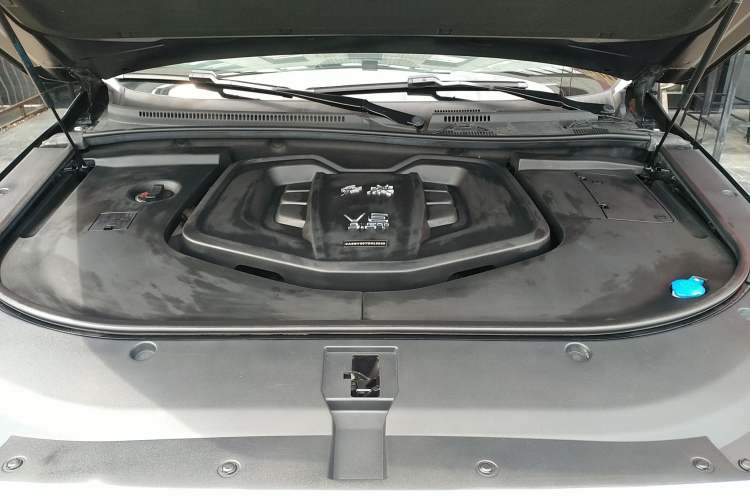 Used Hongqi HS7 2021 3.0T Automatic All-Wheel Drive Smart Connect Flagship Edition Engine Bay