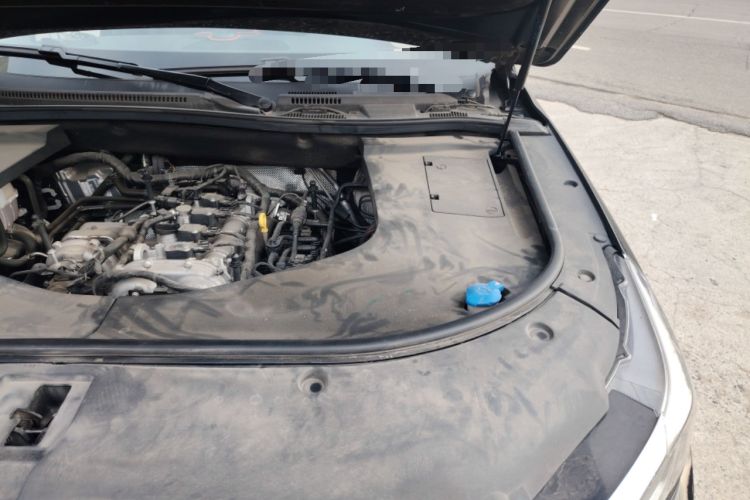Used Hongqi HS7 2021 2.0T DCT Two-Wheel Drive Smart Connect Flagship Edition Engine Bay Left