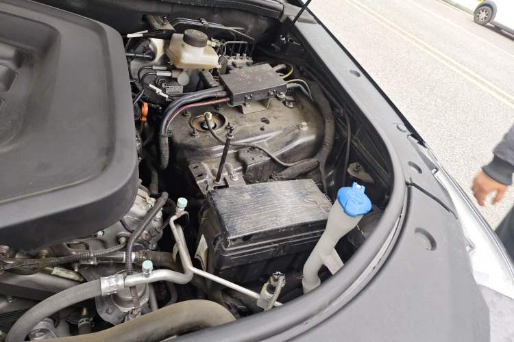Used Hongqi HS7 2021 3.0T Automatic All-Wheel Drive Smart Connect Flagship Edition Engine Bay Left