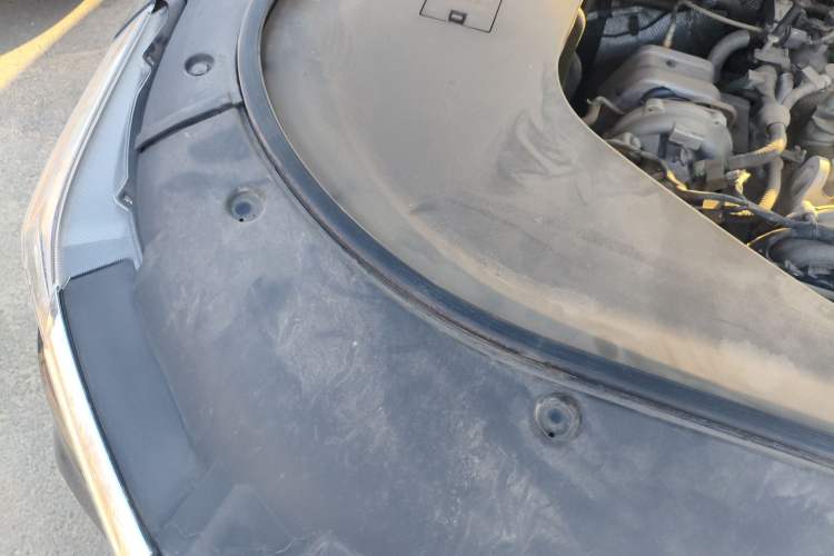 Used Hongqi HS7 2021 2.0T DCT Two-Wheel Drive Smart Connect Flagship Edition Engine Bay Right
