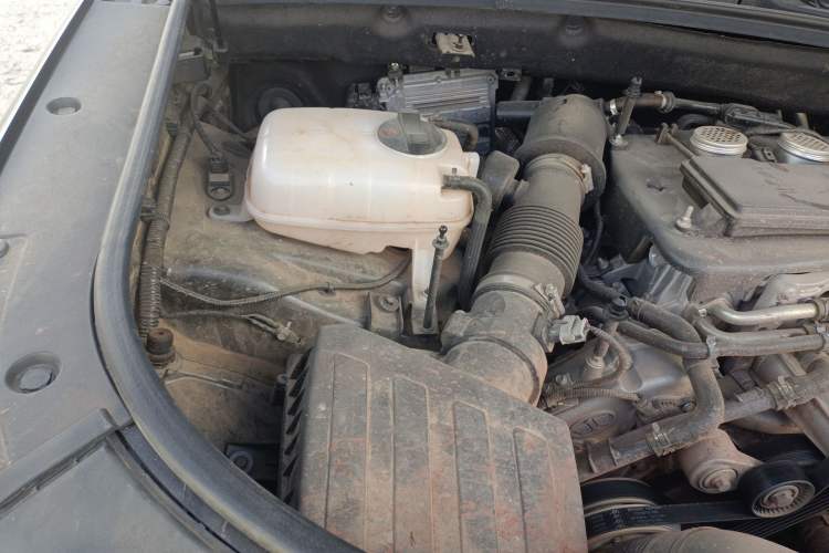 Used Hongqi HS7 2021 3.0T Automatic All-Wheel Drive Smart Connect Flagship Edition Engine Bay Right