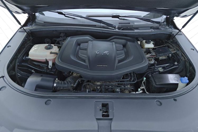 Used Hongqi HS7 2021 2.0T DCT Two-Wheel Drive Smart Connect Flagship Edition Engine Bay