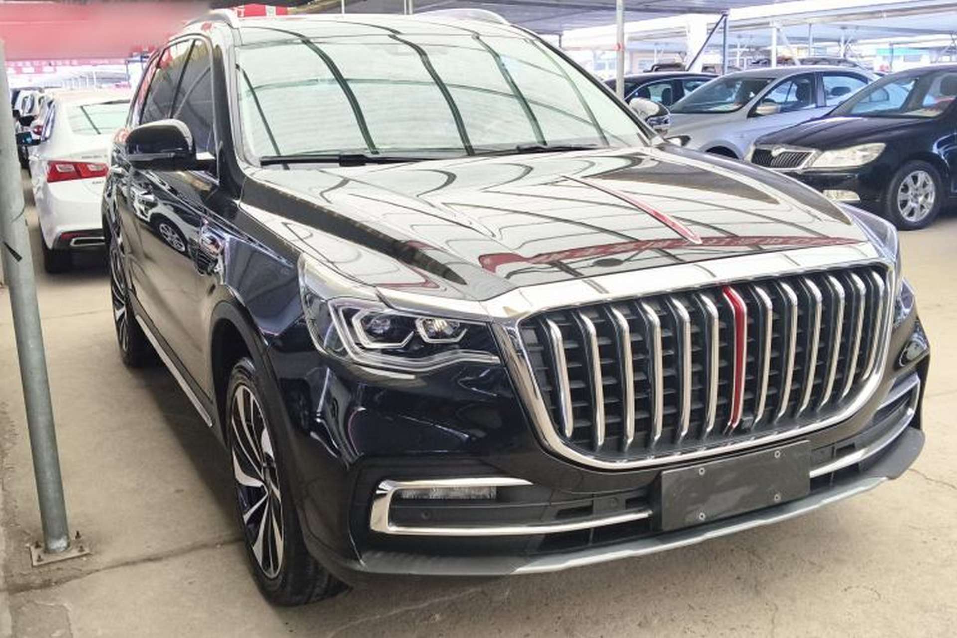 Used Hongqi HS7 2021 2.0T DCT Two-Wheel Drive Smart Connect Flagship Edition Exterior 2