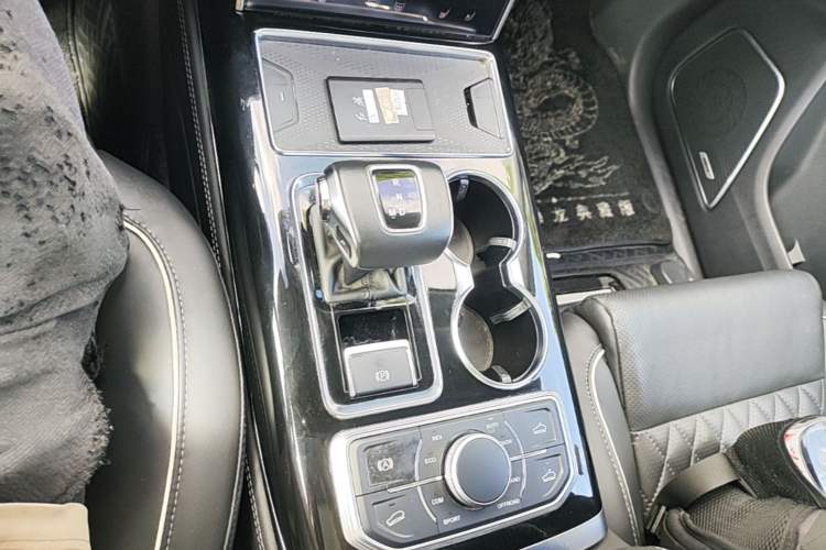 Used Hongqi HS7 2021 3.0T Automatic All-Wheel Drive Smart Connect Flagship Edition Gear Lever