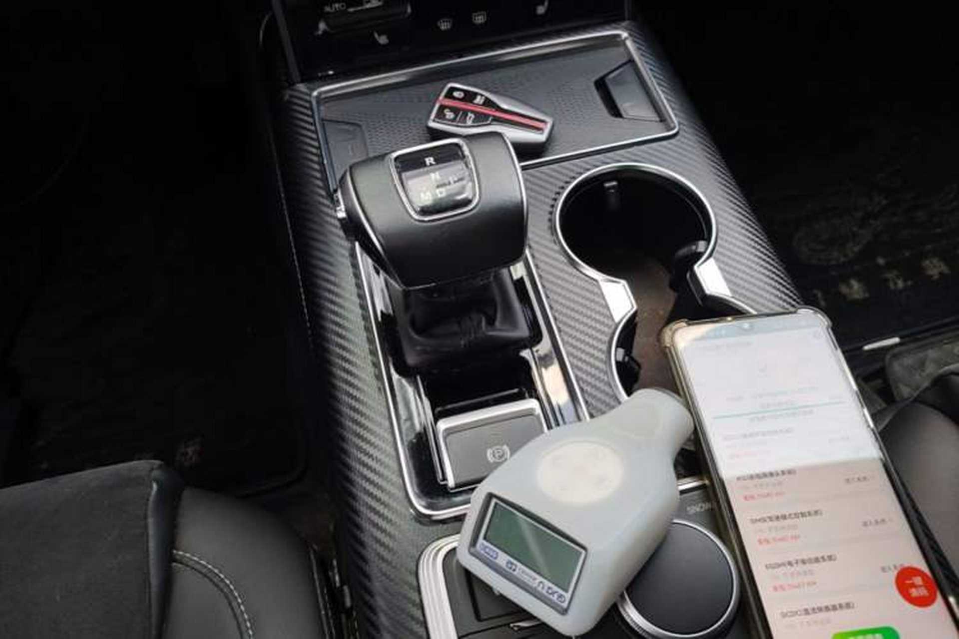 Used Hongqi HS7 2021 2.0T DCT Two-Wheel Drive Smart Connect Flagship Edition Gear Lever