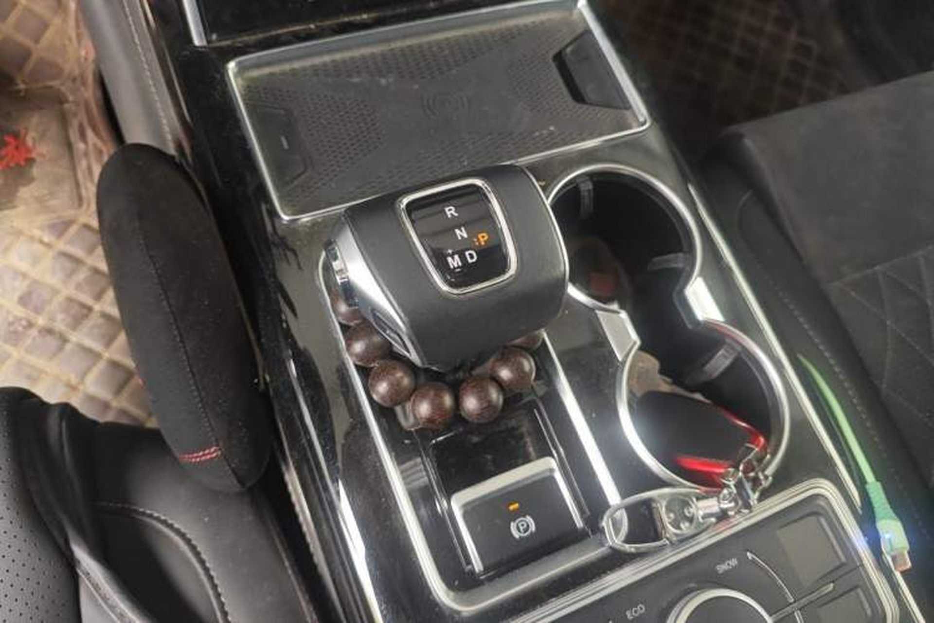 Used Hongqi HS7 2021 2.0T DCT Two-Wheel Drive Smart Connect Flagship Edition Gear Lever
