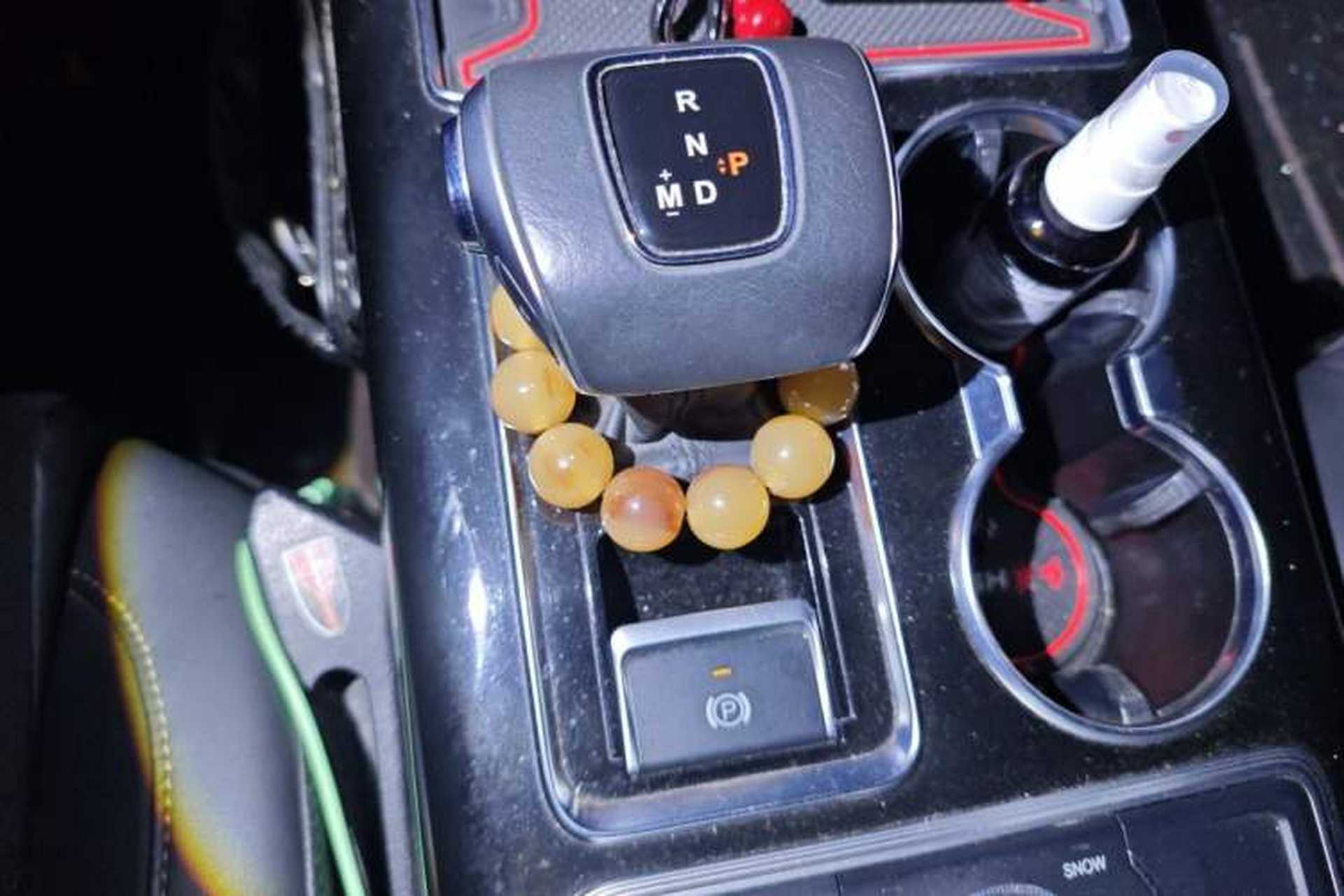 Used Hongqi HS7 2021 2.0T DCT Two-Wheel Drive Smart Connect Flagship Edition Gear Lever
