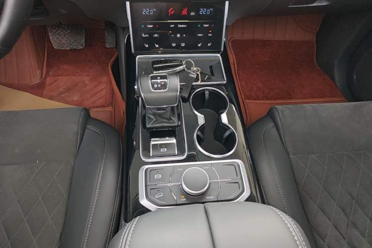 Used Hongqi HS7 2021 2.0T DCT Two-Wheel Drive Smart Connect Flagship Edition Gear Lever