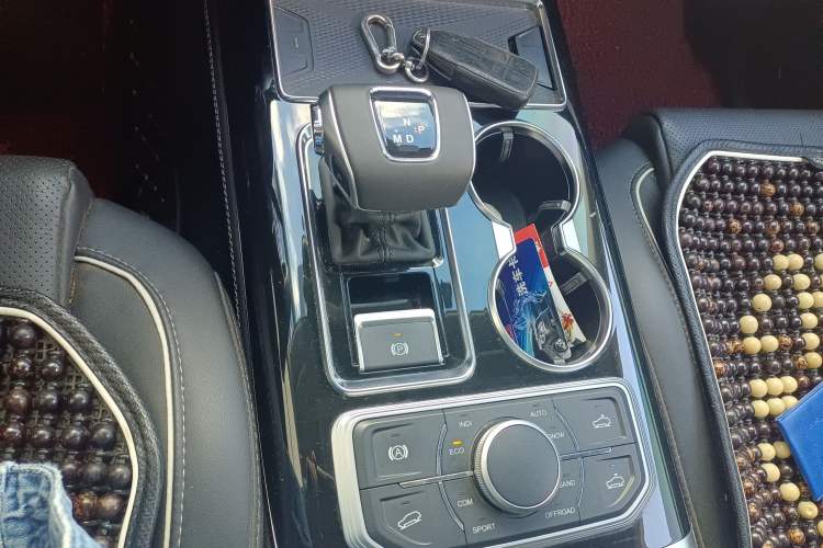 Used Hongqi HS7 2021 3.0T Automatic All-Wheel Drive Smart Connect Flagship Edition Gear Lever
