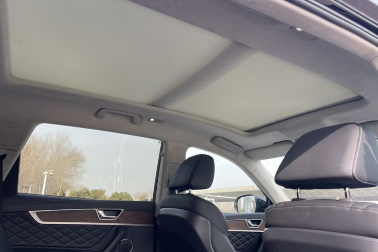 Used Hongqi HS7 2021 3.0T Automatic All-Wheel Drive Smart Connect Flagship Edition Headliner