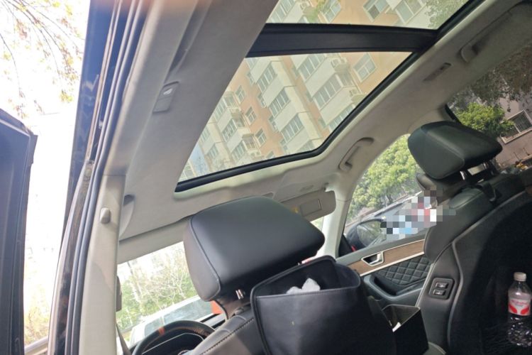 Used Hongqi HS7 2021 2.0T DCT Two-Wheel Drive Smart Connect Flagship Edition Headliner