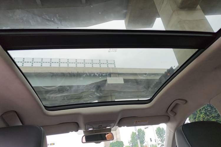 Used Hongqi HS7 2021 2.0T DCT Two-Wheel Drive Smart Connect Flagship Edition Headliner