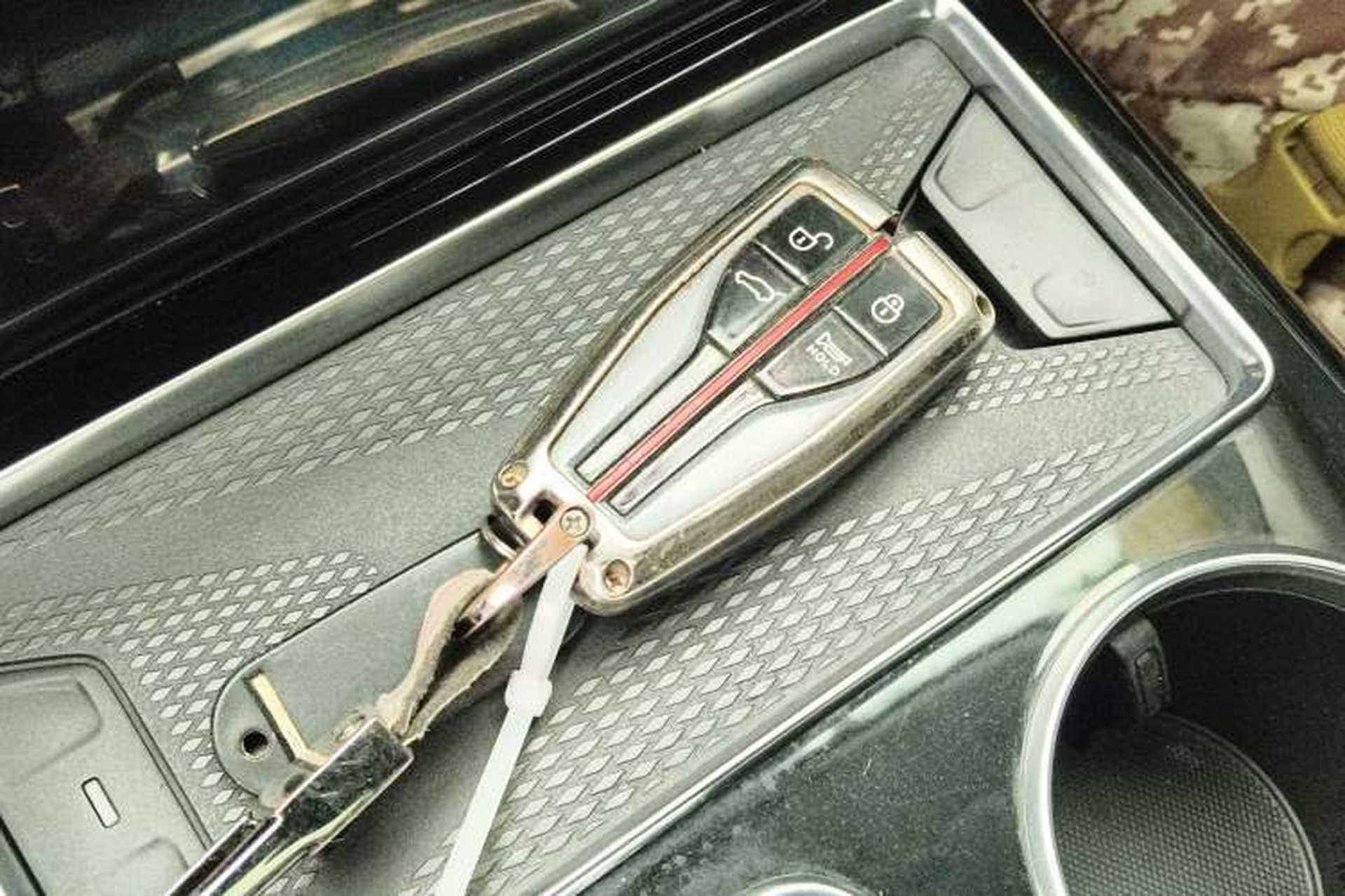 Used Hongqi HS7 2021 2.0T DCT Two-Wheel Drive Smart Connect Flagship Edition Interior 1