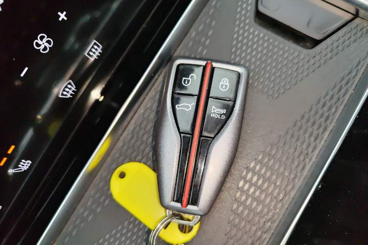 Used Hongqi HS7 2021 3.0T Automatic All-Wheel Drive Smart Connect Flagship Edition Interior 1