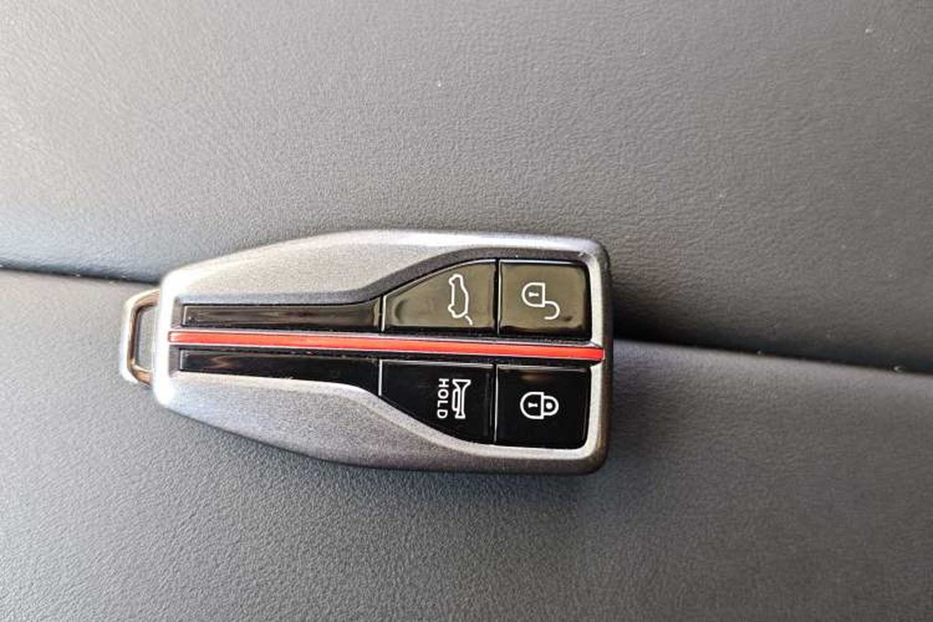 Used Hongqi HS7 2021 2.0T DCT Two-Wheel Drive Smart Connect Flagship Edition Interior 1