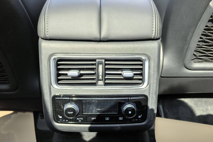 Used Hongqi HS7 2021 2.0T DCT Two-Wheel Drive Smart Connect Flagship Edition Interior 11