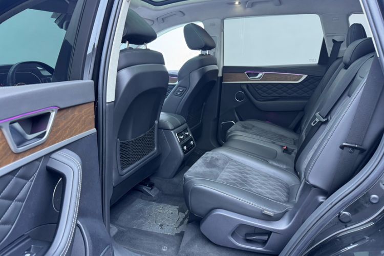 Used Hongqi HS7 2021 3.0T Automatic All-Wheel Drive ZhiLian Flagship Edition Interior 3