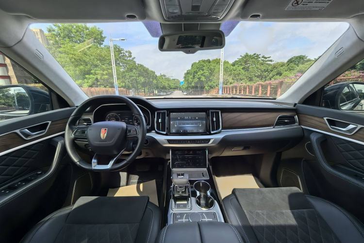 Used Hongqi HS7 2021 2.0T DCT Two-Wheel Drive Smart Connect Flagship Edition Interior 3