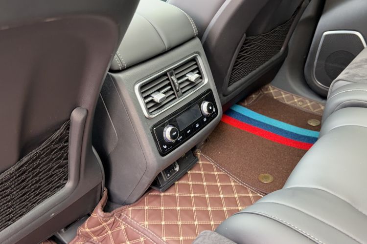 Used Hongqi HS7 2021 3.0T Automatic All-Wheel Drive Smart Connect Flagship Edition Interior 3