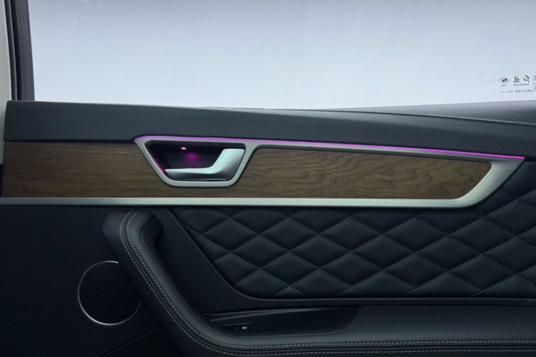 Used Hongqi HS7 2021 3.0T Automatic All-Wheel Drive ZhiLian Flagship Edition Interior 4