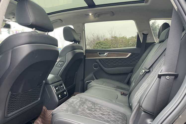 Used Hongqi HS7 2021 3.0T Automatic All-Wheel Drive Smart Connect Flagship Edition Interior 4