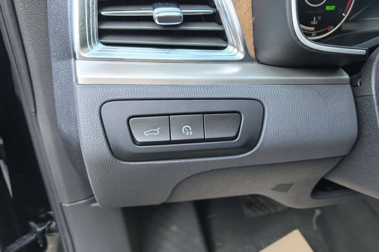 Used Hongqi HS7 2021 2.0T DCT Two-Wheel Drive Smart Connect Flagship Edition Interior 6