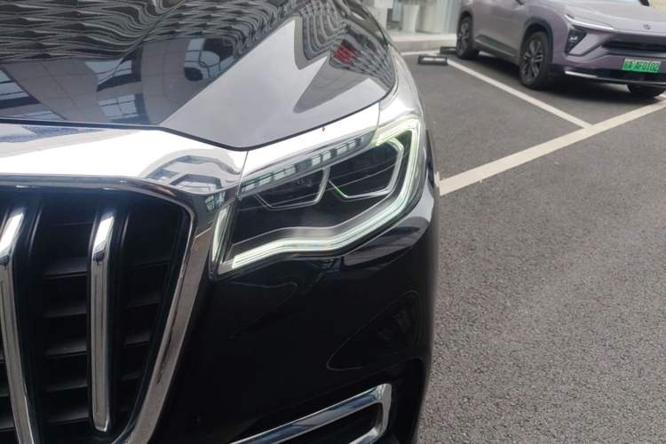 Used Hongqi HS7 2021 2.0T DCT Two-Wheel Drive Smart Connect Flagship Edition Left Front Headlight