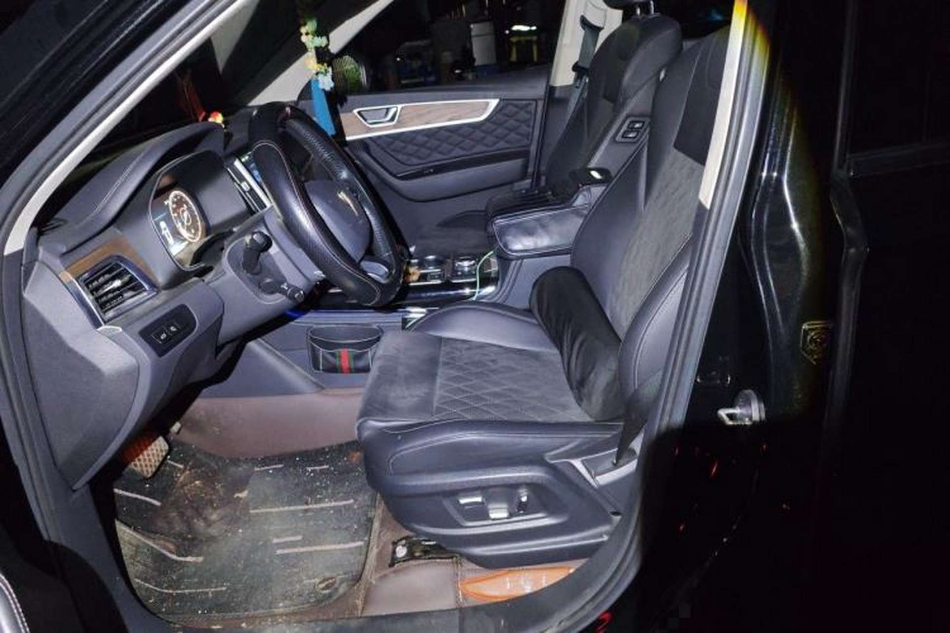 Used Hongqi HS7 2021 2.0T DCT Two-Wheel Drive Smart Connect Flagship Edition Left Front Seat
