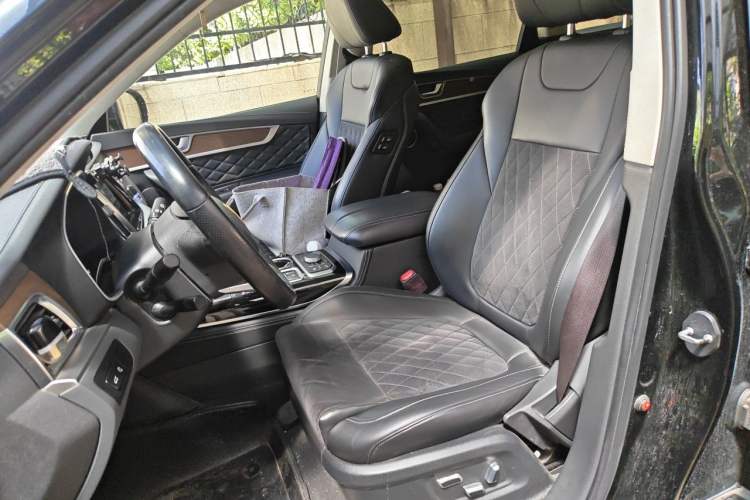 Used Hongqi HS7 2021 3.0T Automatic All-Wheel Drive Smart Connect Flagship Edition Left Front Seat