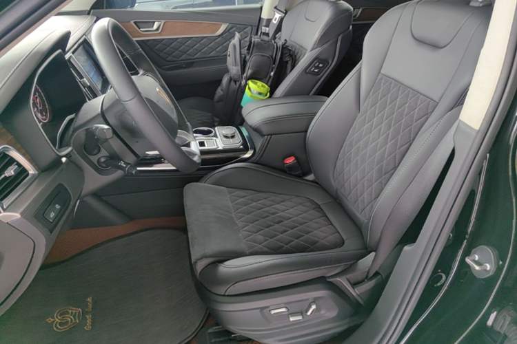 Used Hongqi HS7 2021 2.0T DCT Two-Wheel Drive Smart Connect Flagship Edition Left Front Seat