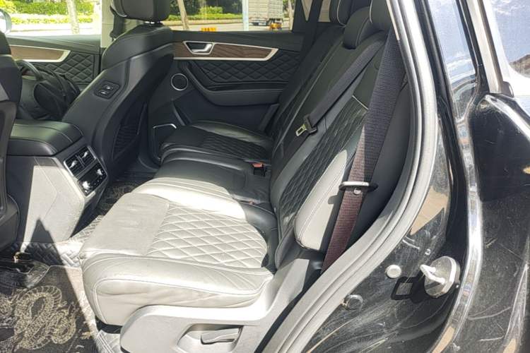 Used Hongqi HS7 2021 3.0T Automatic All-Wheel Drive Smart Connect Flagship Edition Left Rear Seat